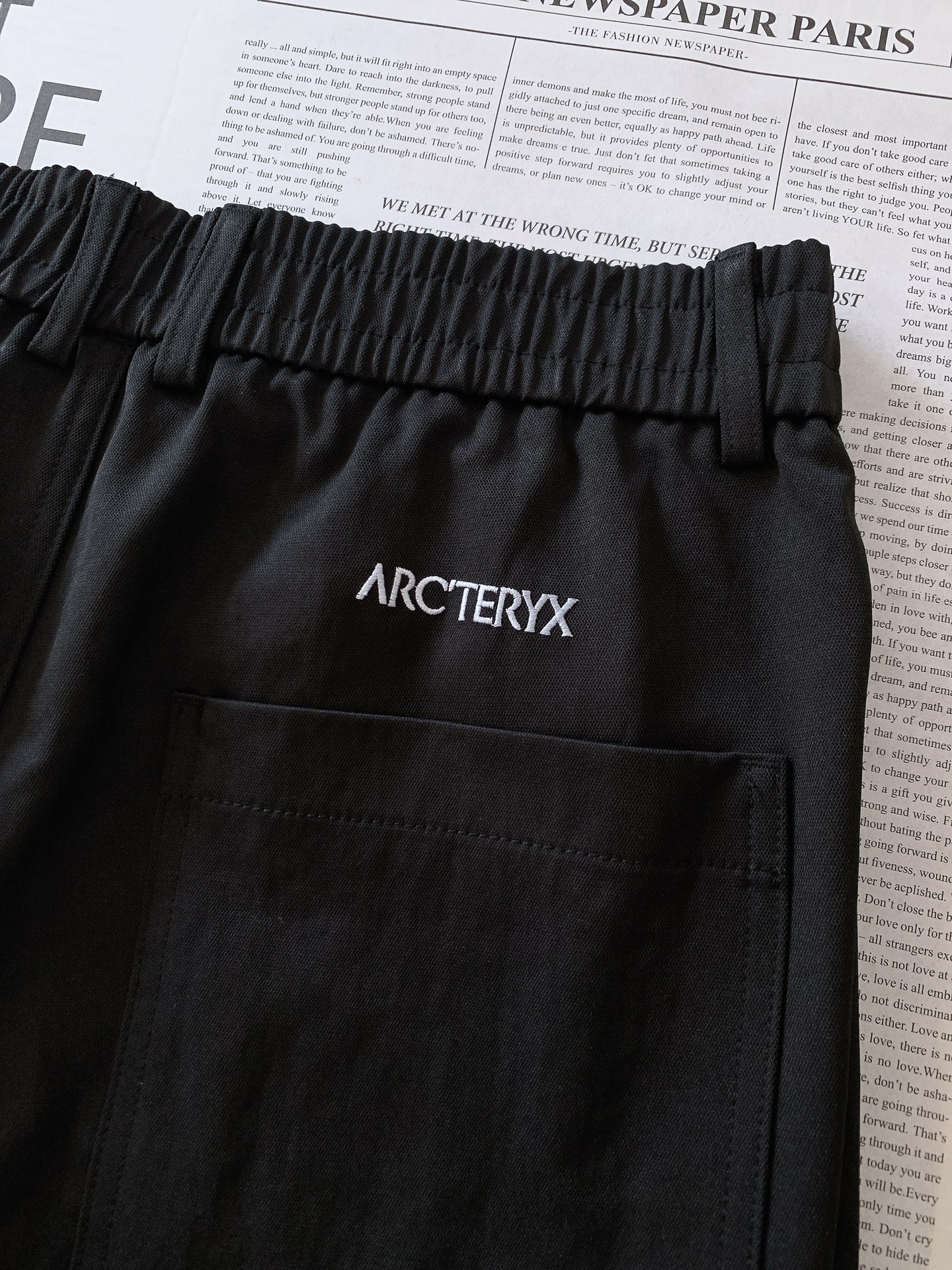 ARCTERYX 始祖鸟 2025FW早秋新品高街复古休闲裤，双层针织，定制的面料，客供五金辅料～四季中