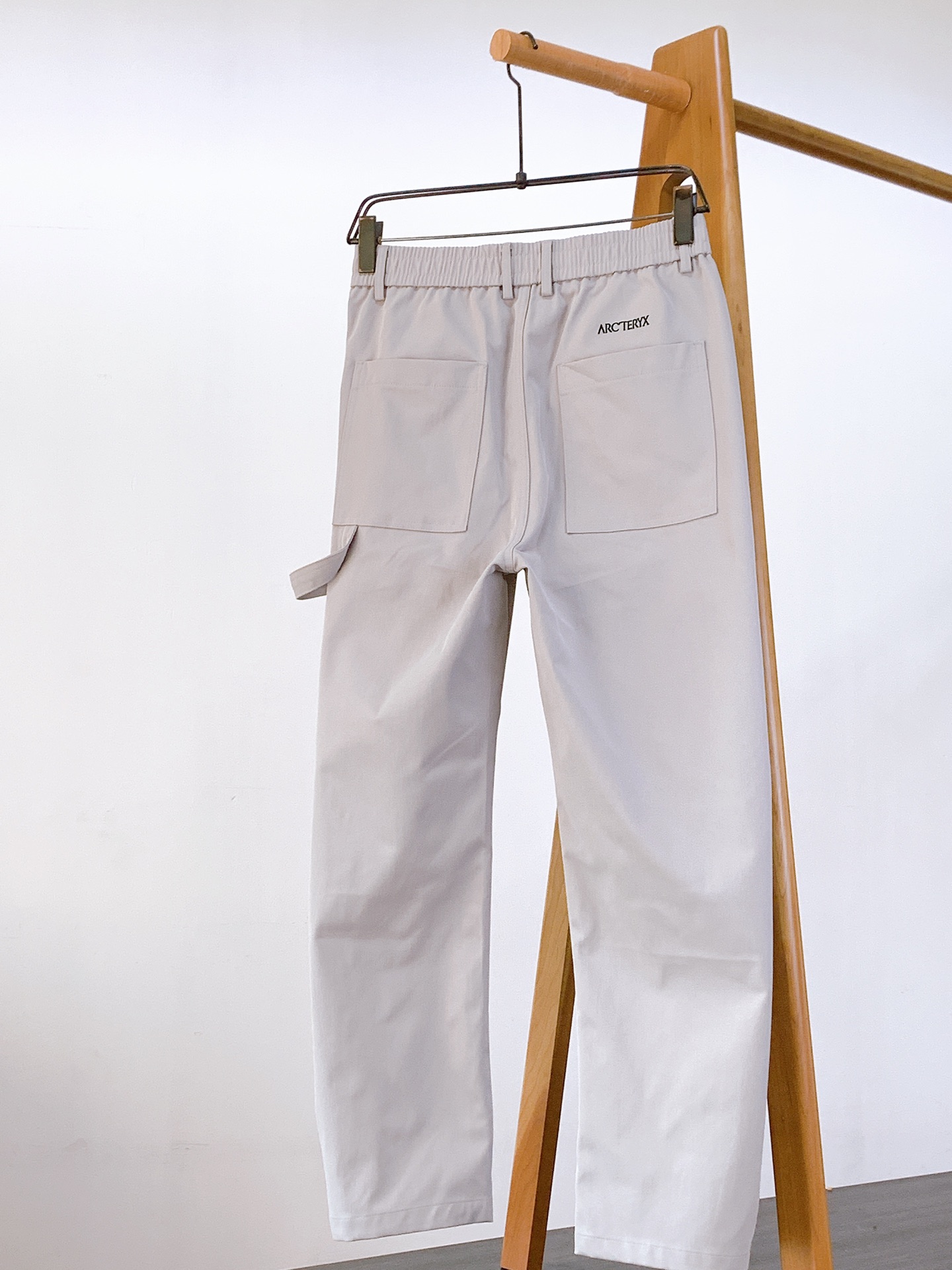 ARCTERYX 始祖鸟 2025FW早秋新品高街复古休闲裤，双层针织，定制的面料，客供五金辅料～四季中