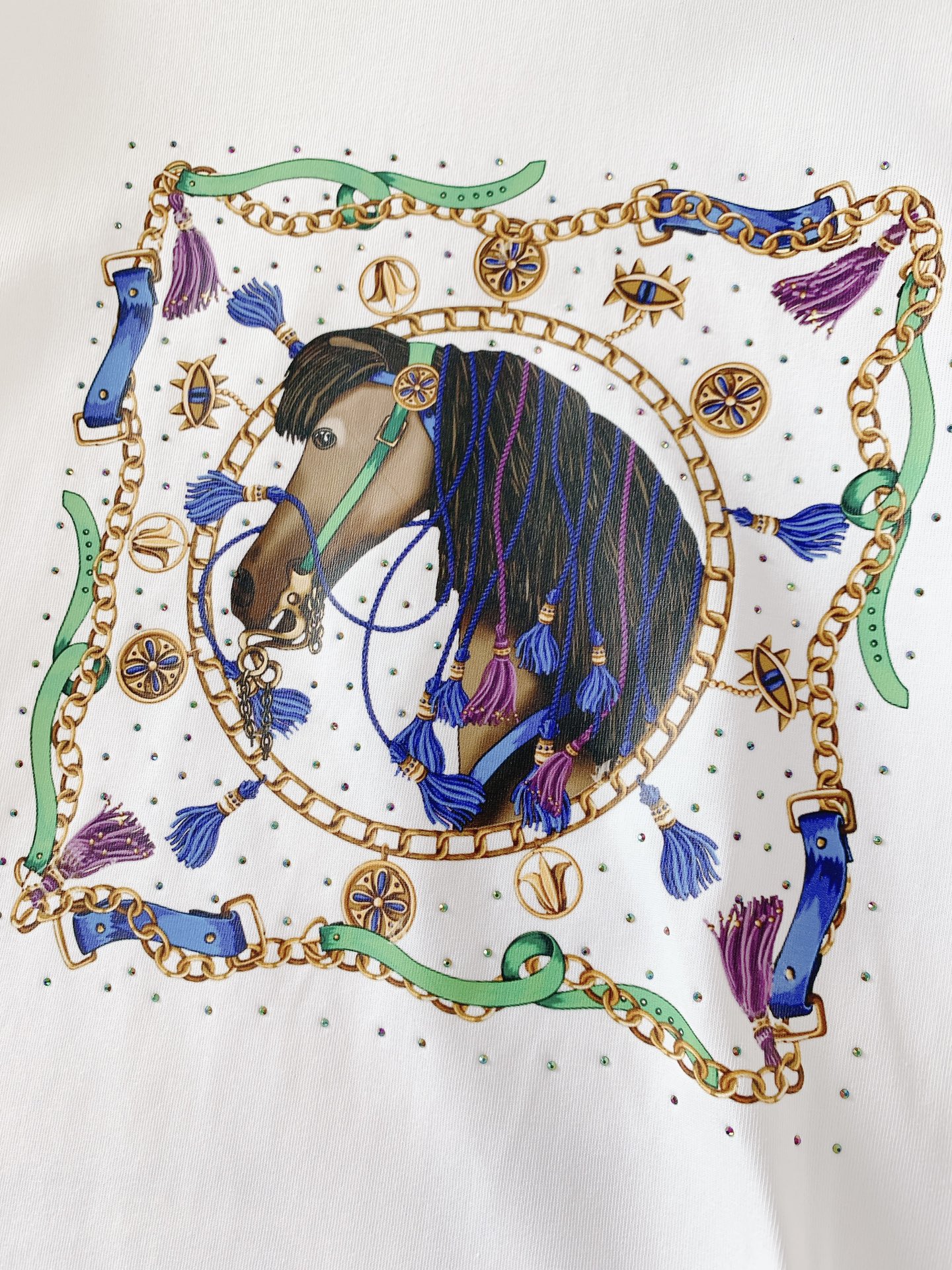 Hermès 爱马仕 2025SS春夏新品 男士高级休闲短TEE，标志性设计衔元素，亮眼时髦，品质感档次