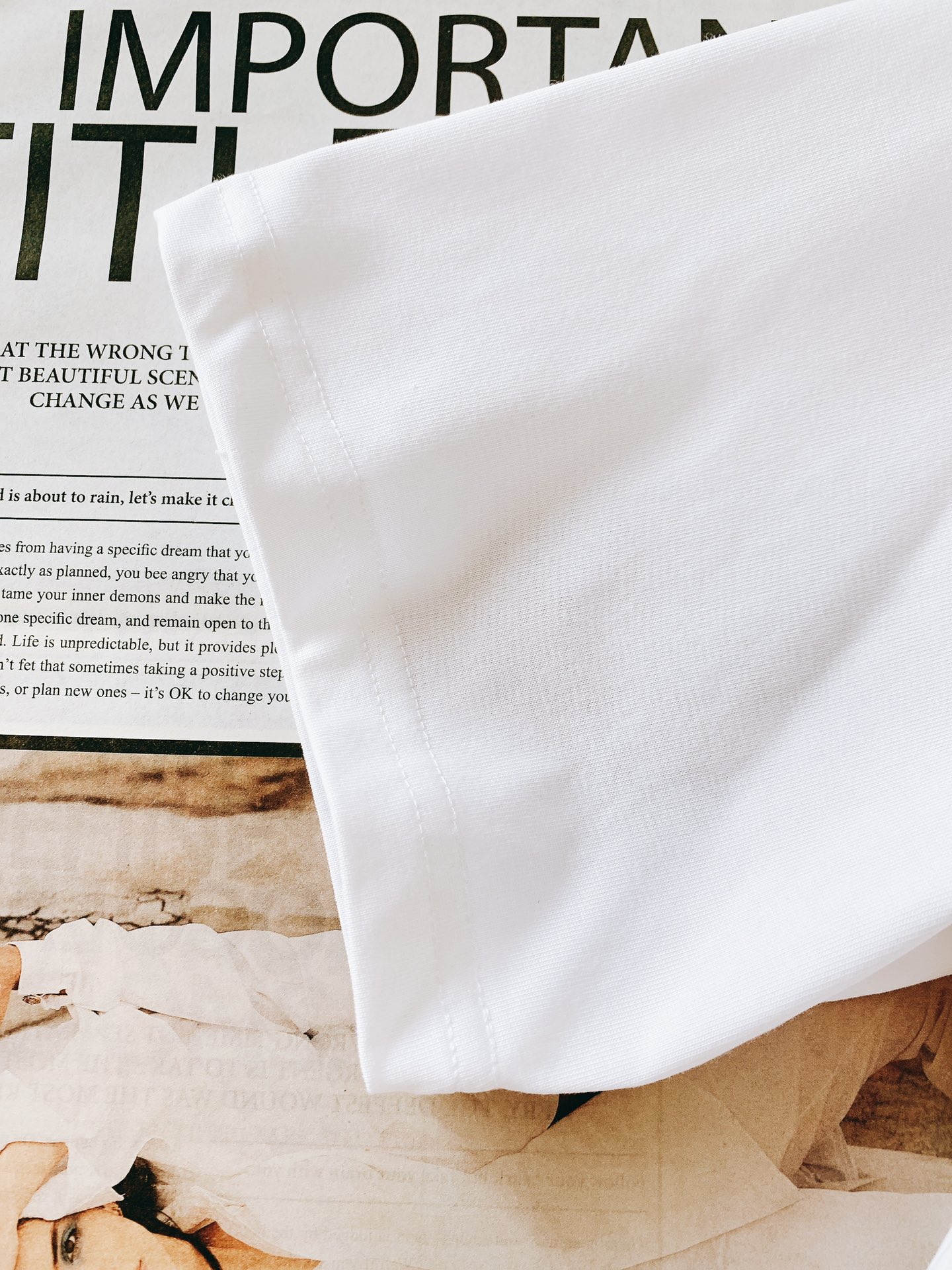 Fendi 芬迪 2025SS春夏新品 小怪兽系列短袖，前幅防水浮雕印花标识图案，完美的符合 最新系列风