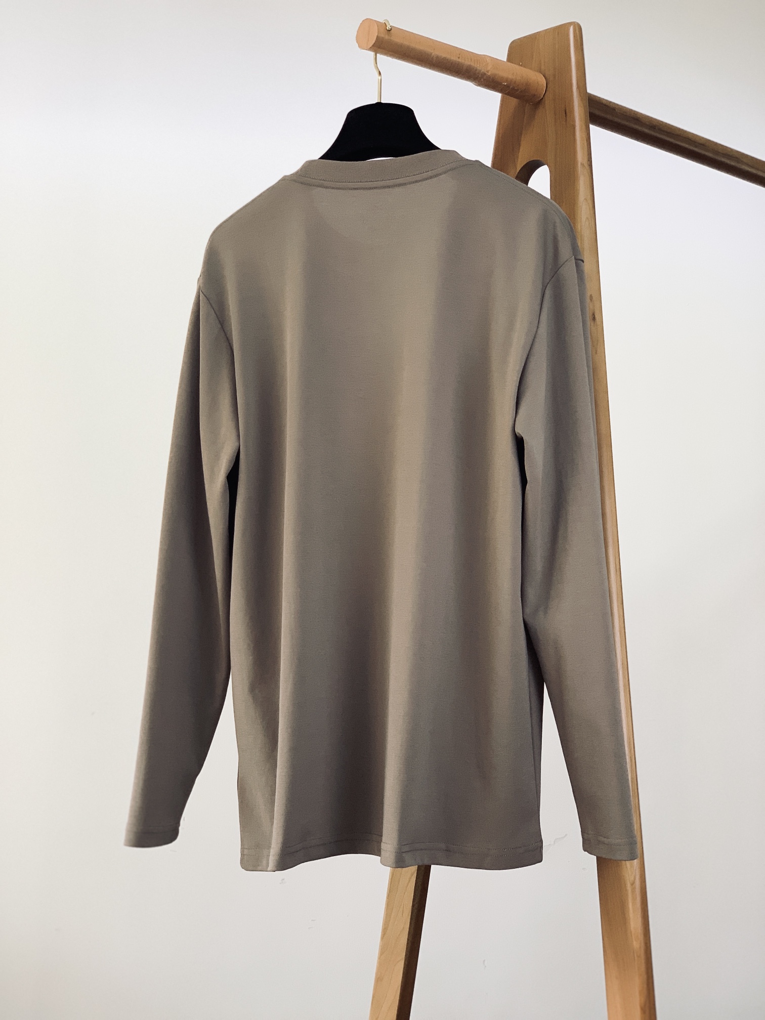 ARCTERYX 始祖鸟 2025FW秋冬新品 休闲长袖打底衫，立体感logo廓形长袖打底T恤，甄选优质