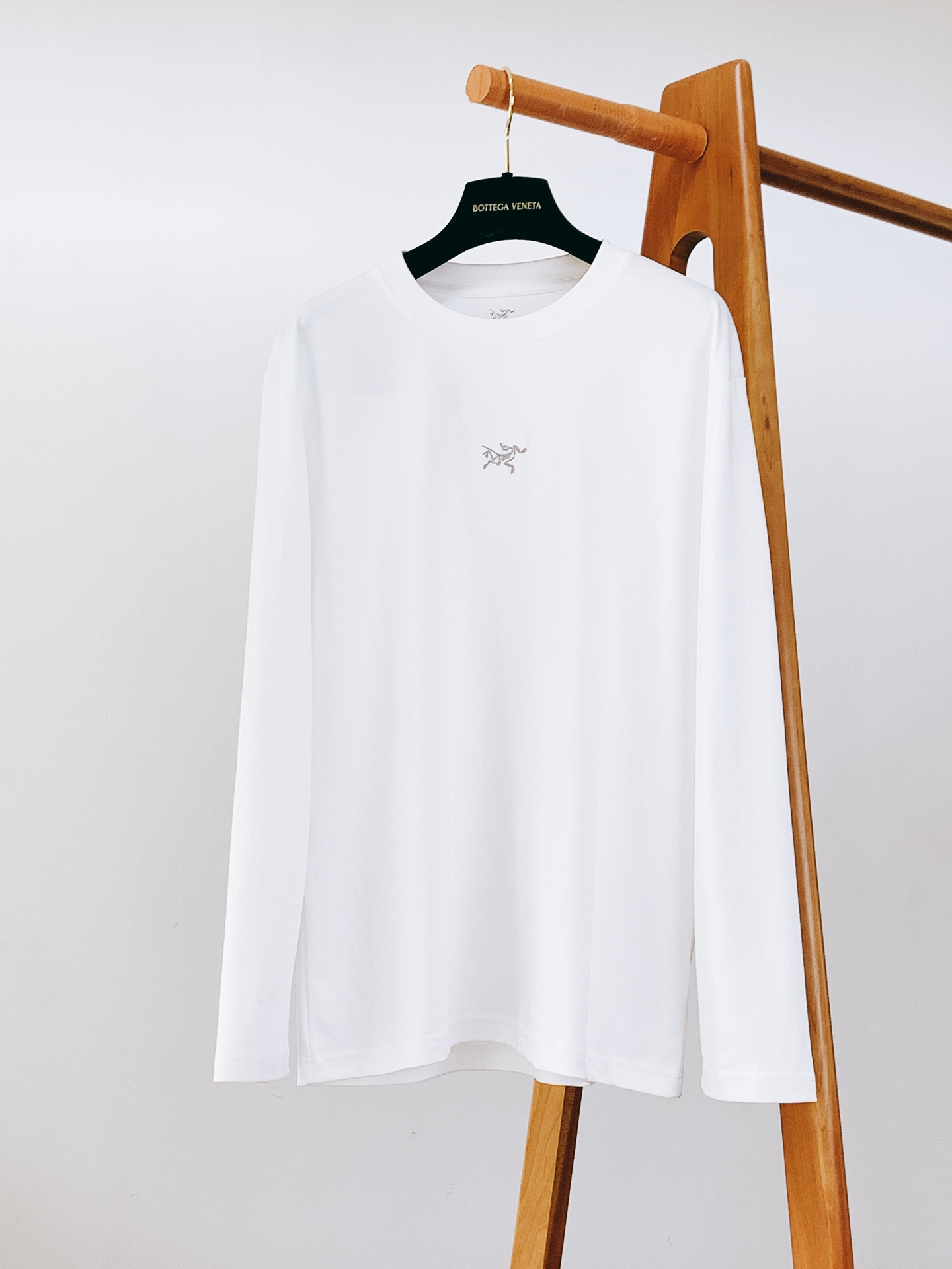 ARCTERYX 始祖鸟 2025FW秋冬新品 休闲长袖打底衫，立体感logo廓形长袖打底T恤，甄选优质