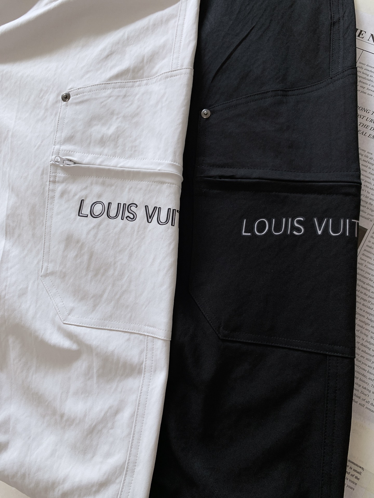 LouisVuitton 路易威登 2025FW早秋新品复古工装休闲裤，双层针织，定制的面料，客供五金辅