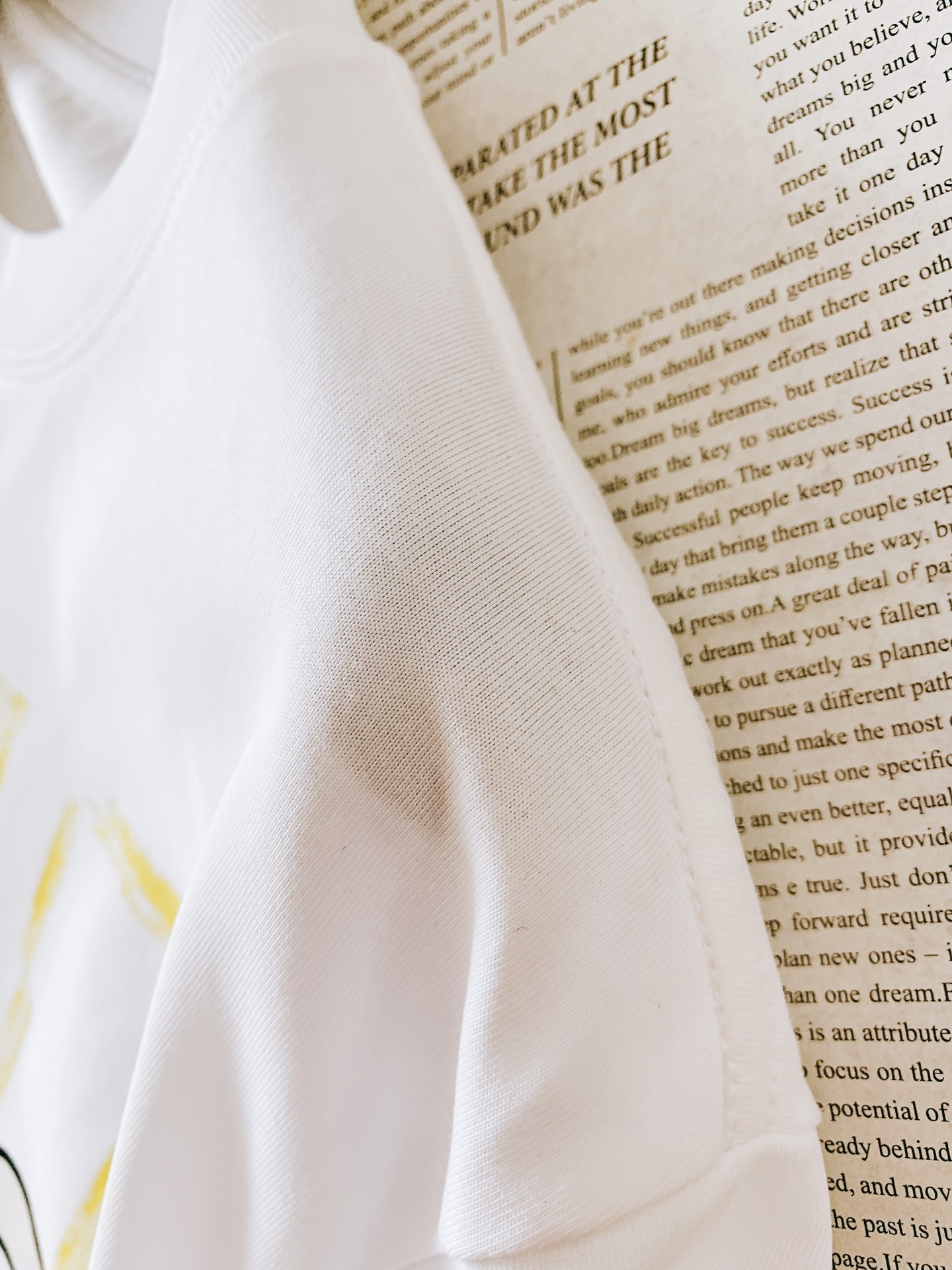 Fendi 芬迪 2025SS春夏新品 休闲印花T恤。经典圆领设计，不挑人，不管是单穿还是叠穿，都能轻松