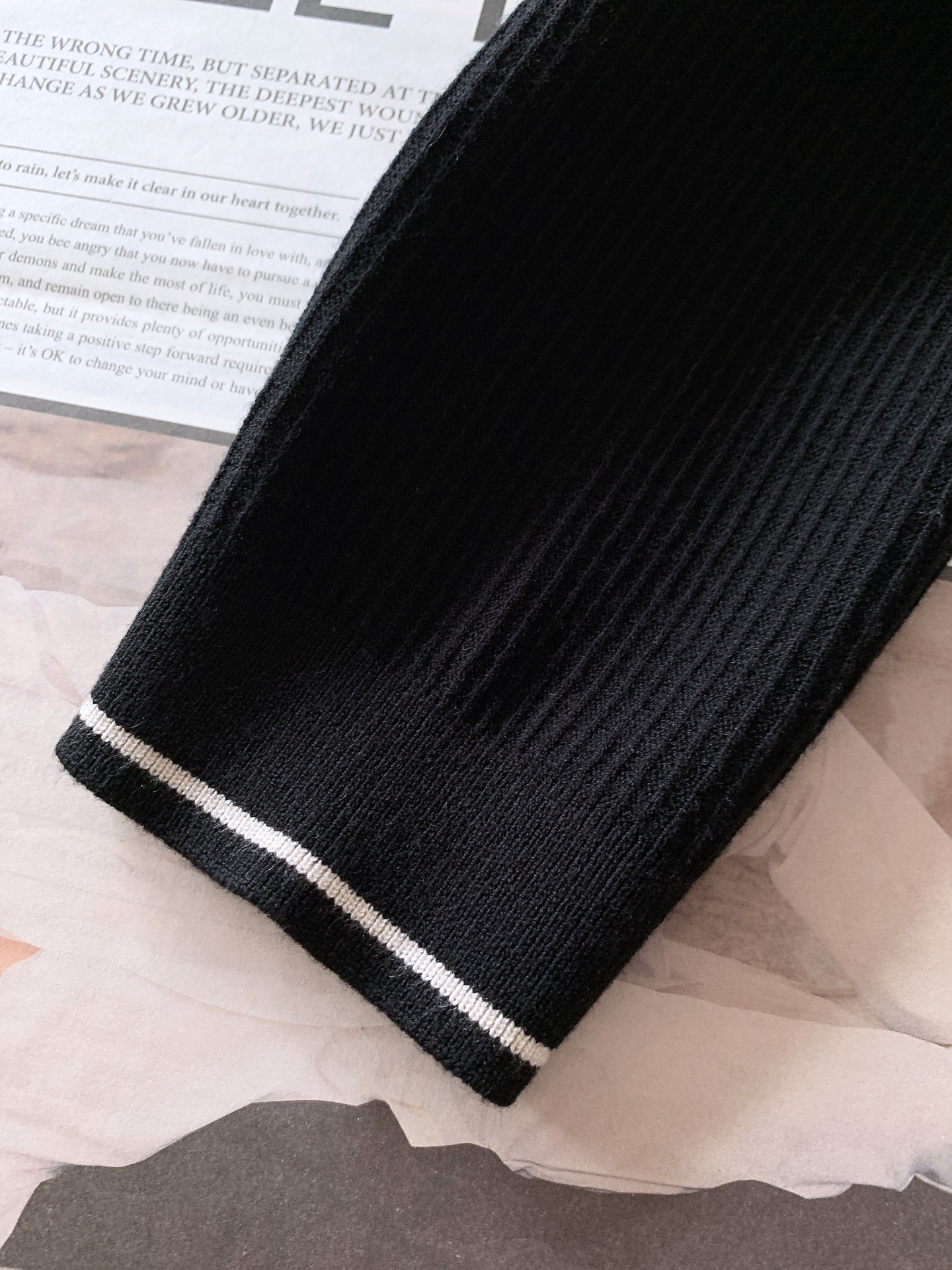 Kiton 奇顿 2025FW早秋新品 渠道的精品狠货！！！今年最好看的半拉链翻领打底衫。闭眼入！客供定