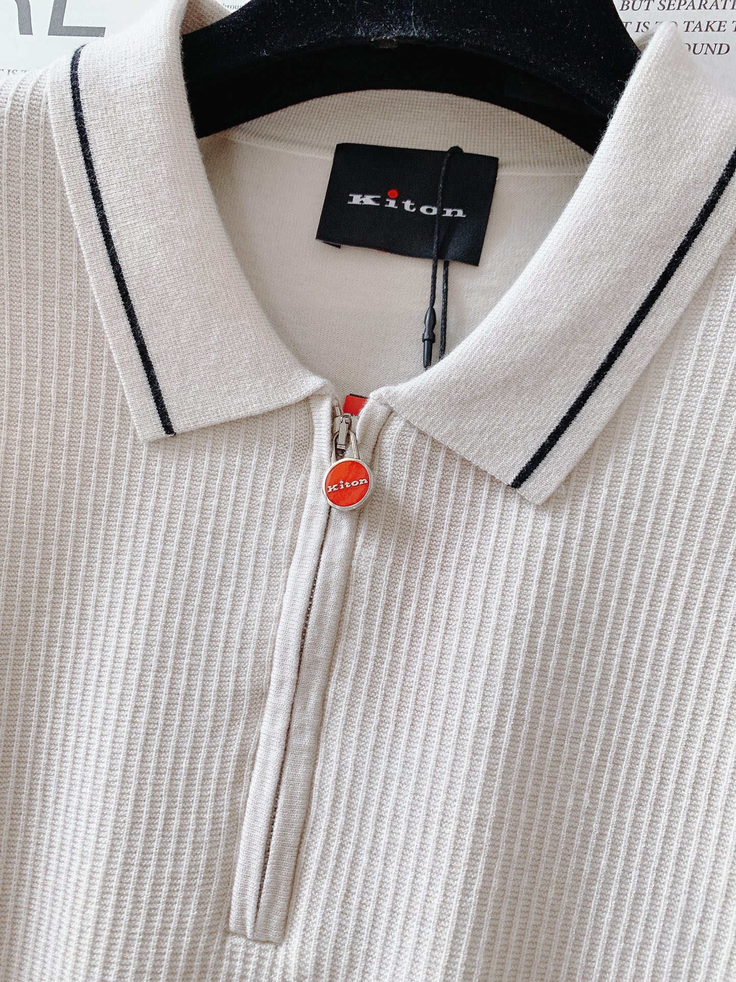 Kiton 奇顿 2025FW早秋新品 渠道的精品狠货！！！今年最好看的半拉链翻领打底衫。闭眼入！客供定