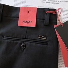 Boss 2025FW早秋新品 商务休闲裤,臻选优质面料打造,贴身舒适,独特设计,缔造简约线条感,版型不 Boss 2025FW早秋新品 商务休闲裤,臻选优质面料打造,贴身舒适,独特设计,缔造简约线条感,版型不