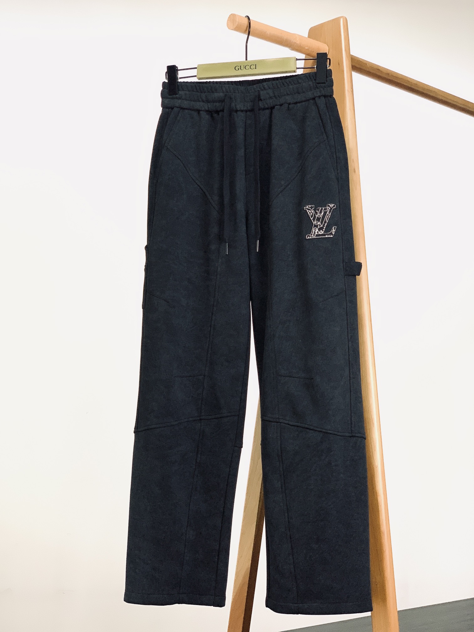 _djb9s4K_gG11VZm0BEbK0IqN-6C9akZJgDfZiHg