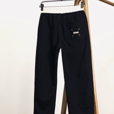 Maison Margiela MM6 马丁马吉拉 这款时尚休闲裤简直太牛了!!!既能日常休闲穿,又能通 Maison Margiela MM6 马丁马吉拉 这款时尚休闲裤简直太牛了!!!既能日常休闲穿,又能通