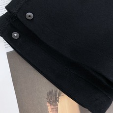 Maison Margiela MM6 马丁马吉拉 这款时尚休闲裤简直太牛了!!!既能日常休闲穿,又能通 Maison Margiela MM6 马丁马吉拉 这款时尚休闲裤简直太牛了!!!既能日常休闲穿,又能通