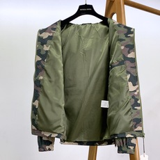 Chrome Hearts 克罗心 2025FW早秋新品 迷彩连帽外套。当迷彩的军事基因遇上哥特式叛逆, Chrome Hearts 克罗心 2025FW早秋新品 迷彩连帽外套。当迷彩的军事基因遇上哥特式叛逆,