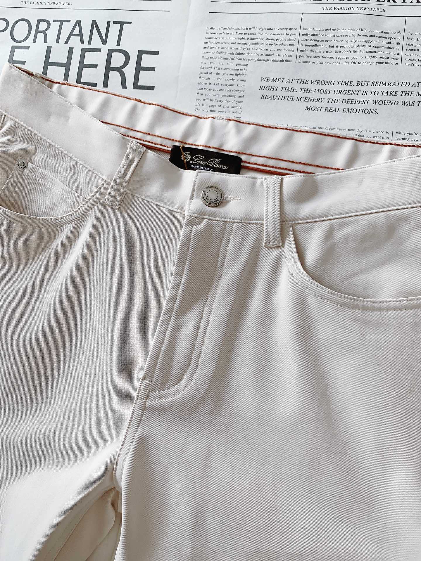 LoroPiana L.P FW早秋新品 商务休闲裤，臻选优质面料打造，贴身舒适，独特设计，缔造简约线条