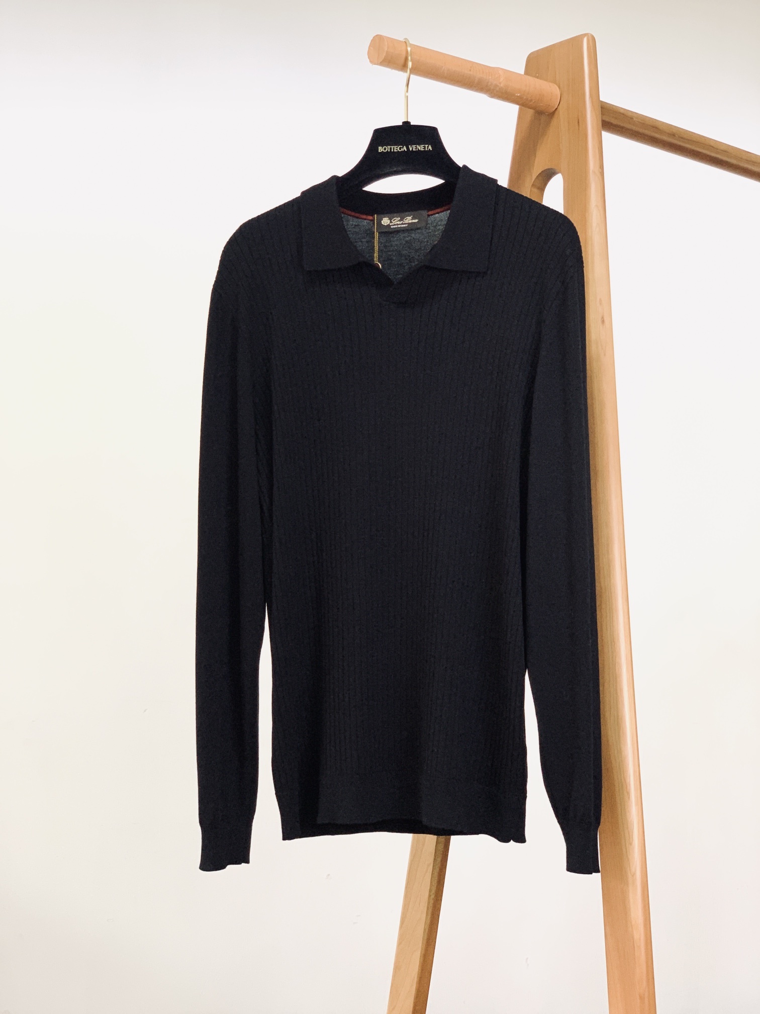 LoroPiana L.P FW早秋新品 长袖针织衫打底衫。精致工艺、高级质感、经典单品,这些都是意式穿
