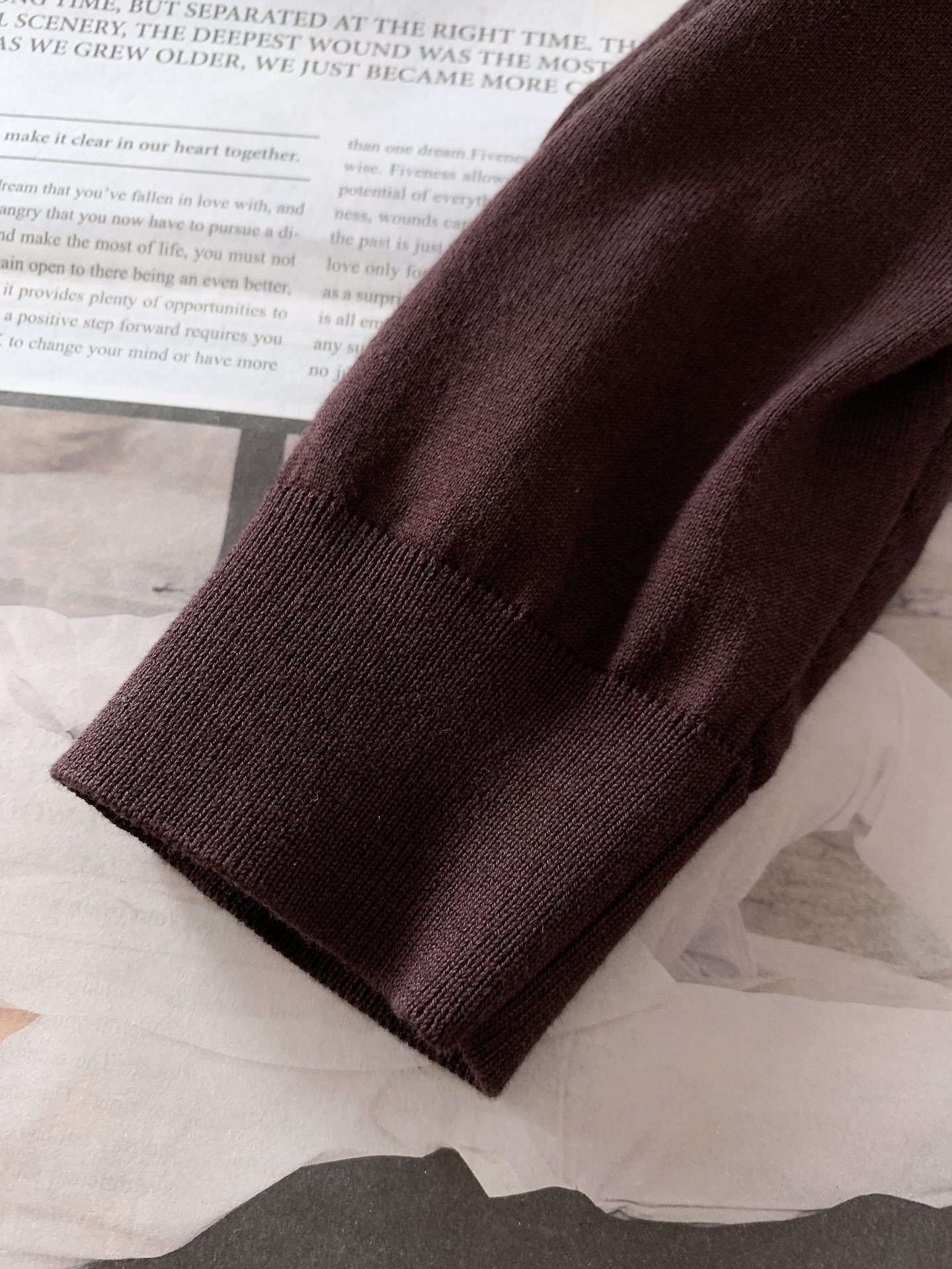 LoroPiana L.P FW早秋新品 长袖针织衫打底衫。精致工艺、高级质感、经典单品,这些都是意式穿