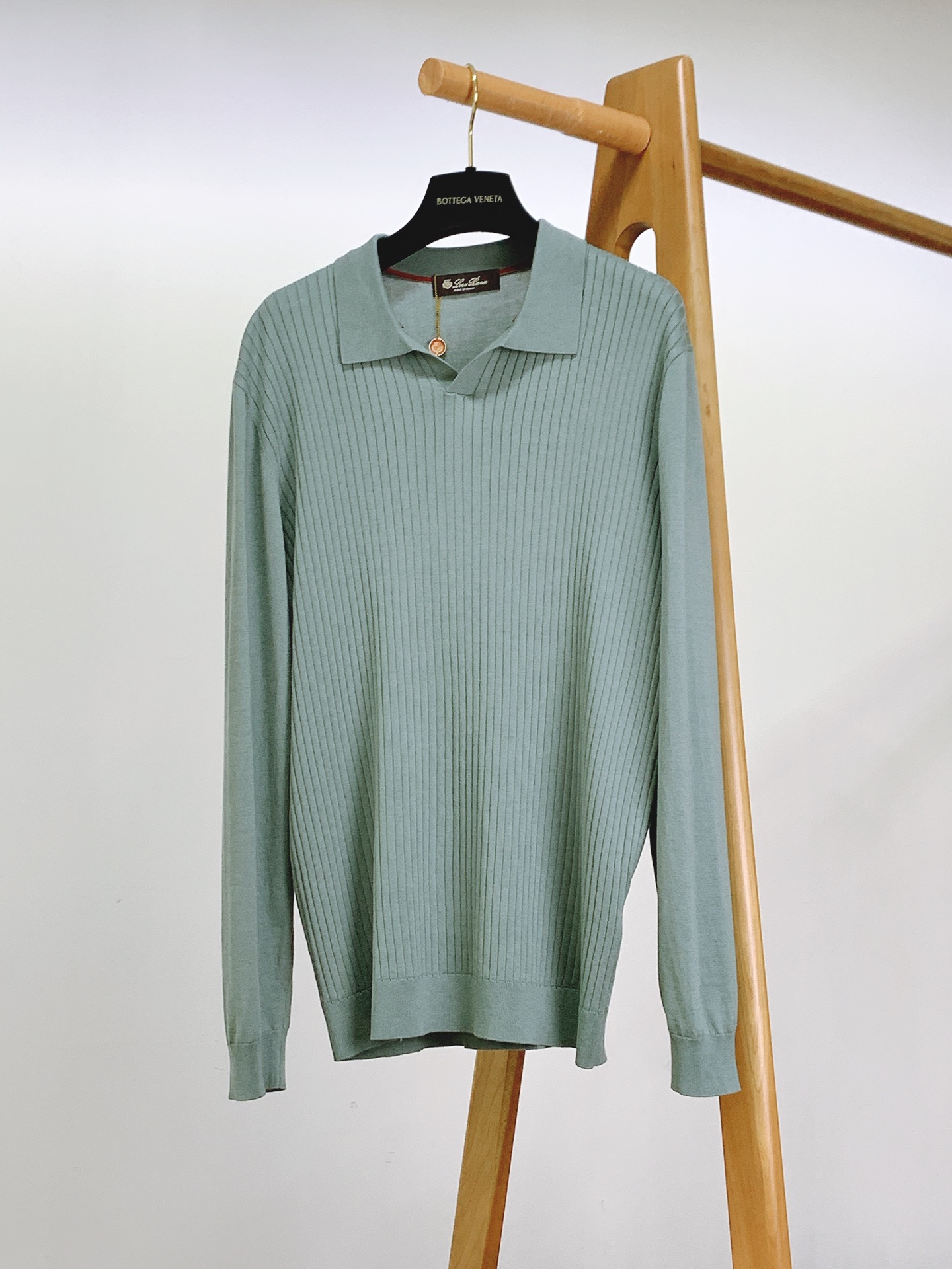 LoroPiana L.P FW早秋新品 长袖针织衫打底衫。精致工艺、高级质感、经典单品，这些都是意式穿