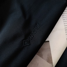 ARCTERYX 始祖鸟 SOLANO JACKETM 男子软壳夹克这款多功能的 Solano 采用 G ARCTERYX 始祖鸟 SOLANO JACKETM 男子软壳夹克这款多功能的 Solano 采用 G