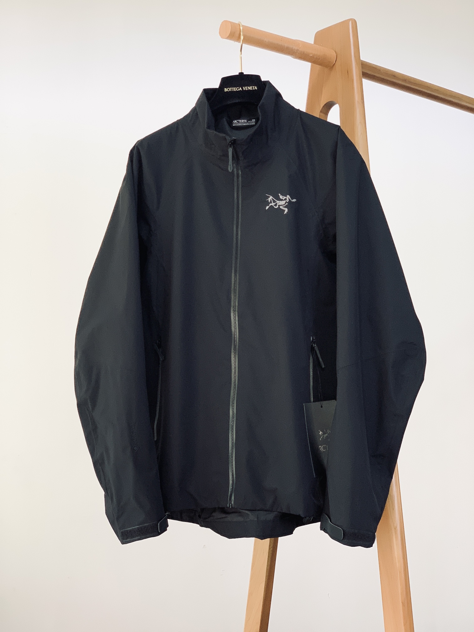 ARCTERYX 始祖鸟 SOLANO JACKETM 男子软壳夹克这款多功能的 Solano 采用 G