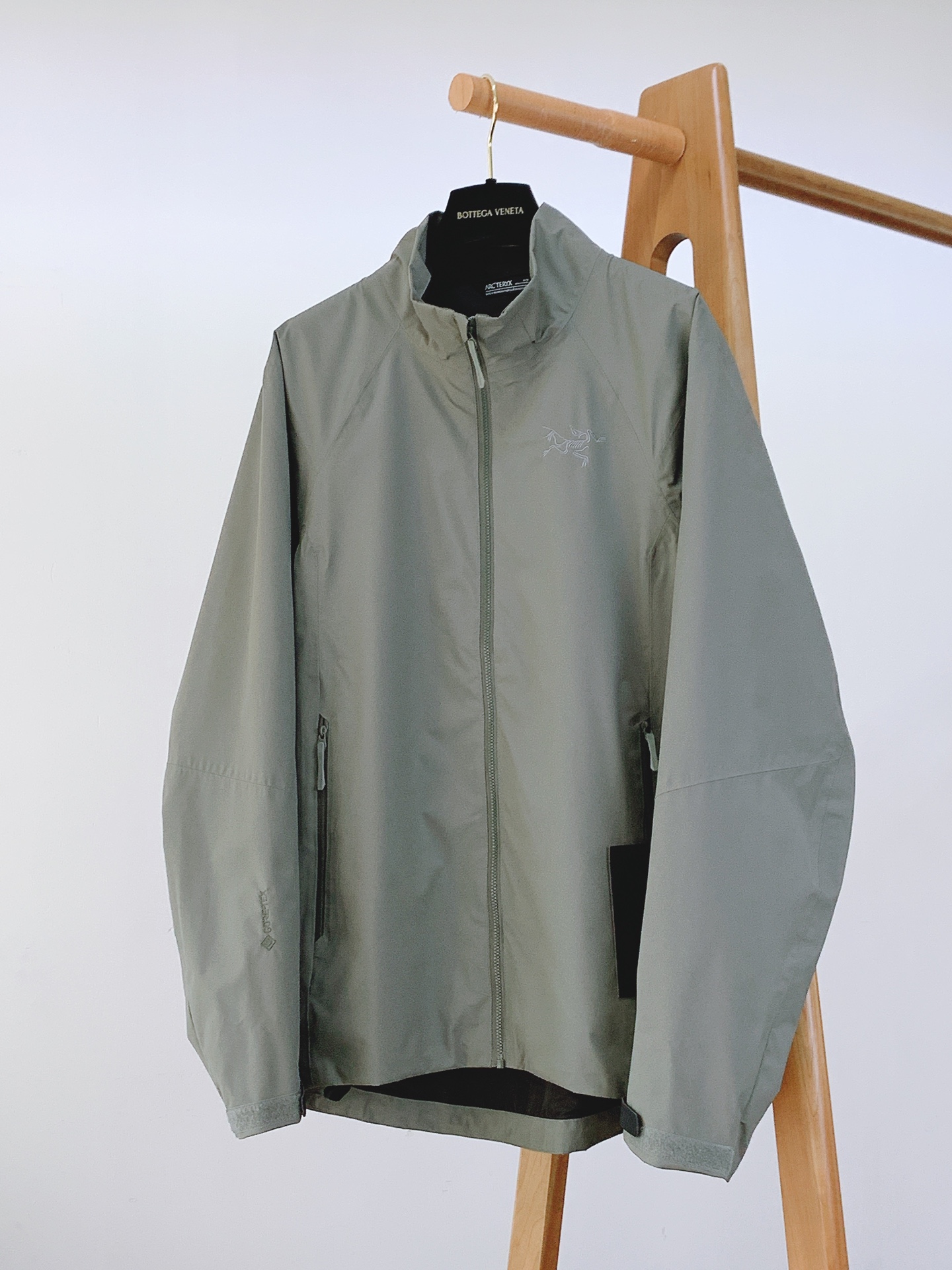 ARCTERYX 始祖鸟 SOLANO JACKETM 男子软壳夹克这款多功能的 Solano 采用 G