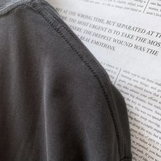  ARCTERYX 始祖鸟 经典骨架子logo 素描刺绣圆领长袖T恤 打底衫微宽松版型 采用300G高  ARCTERYX 始祖鸟 经典骨架子logo 素描刺绣圆领长袖T恤 打底衫微宽松版型 采用300G高