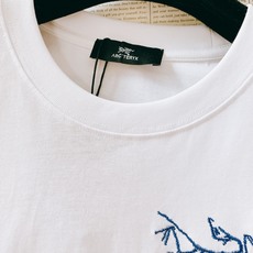  ARCTERYX 始祖鸟 经典骨架子logo 素描刺绣圆领长袖T恤 打底衫微宽松版型 采用300G高  ARCTERYX 始祖鸟 经典骨架子logo 素描刺绣圆领长袖T恤 打底衫微宽松版型 采用300G高
