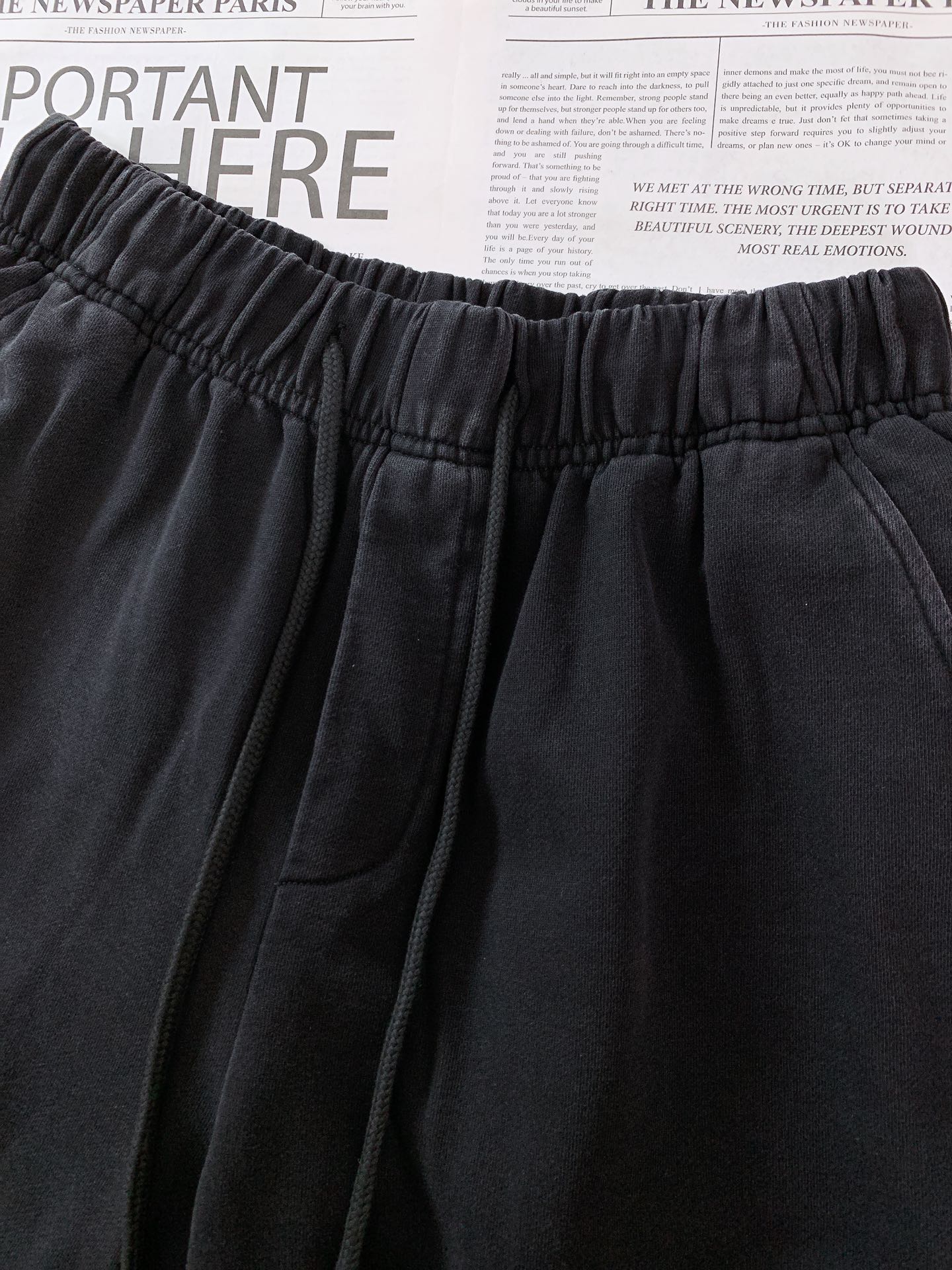 Maison Margiela MM6 马丁马吉拉 2025SS春夏新品 复古抽绳休闲裤，双层针织，定制