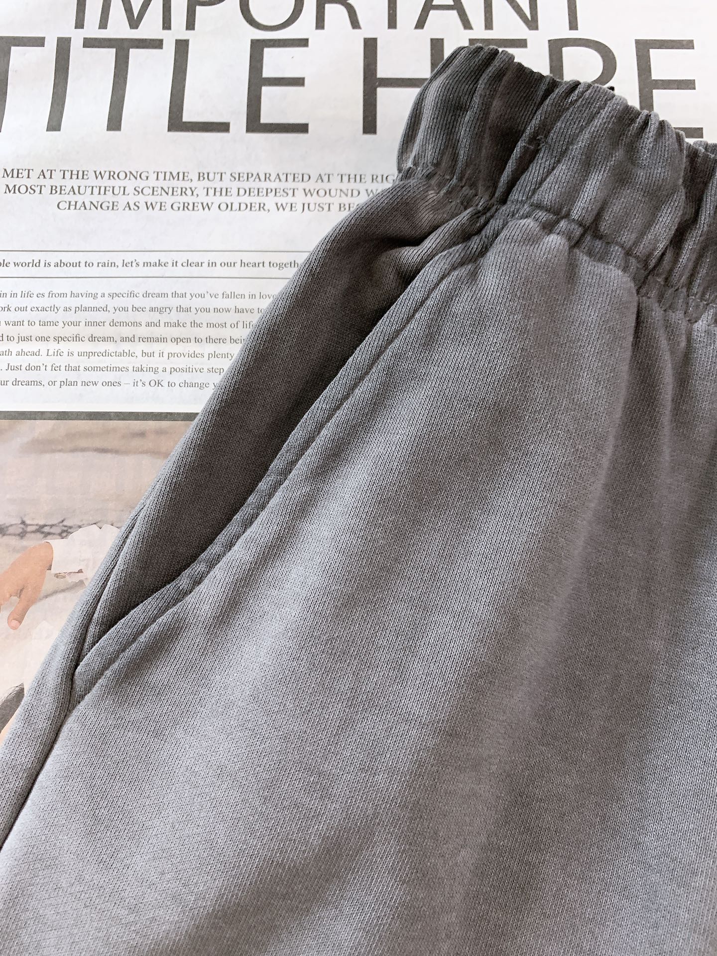 Maison Margiela MM6 马丁马吉拉 2025SS春夏新品 复古抽绳休闲裤，双层针织，定制