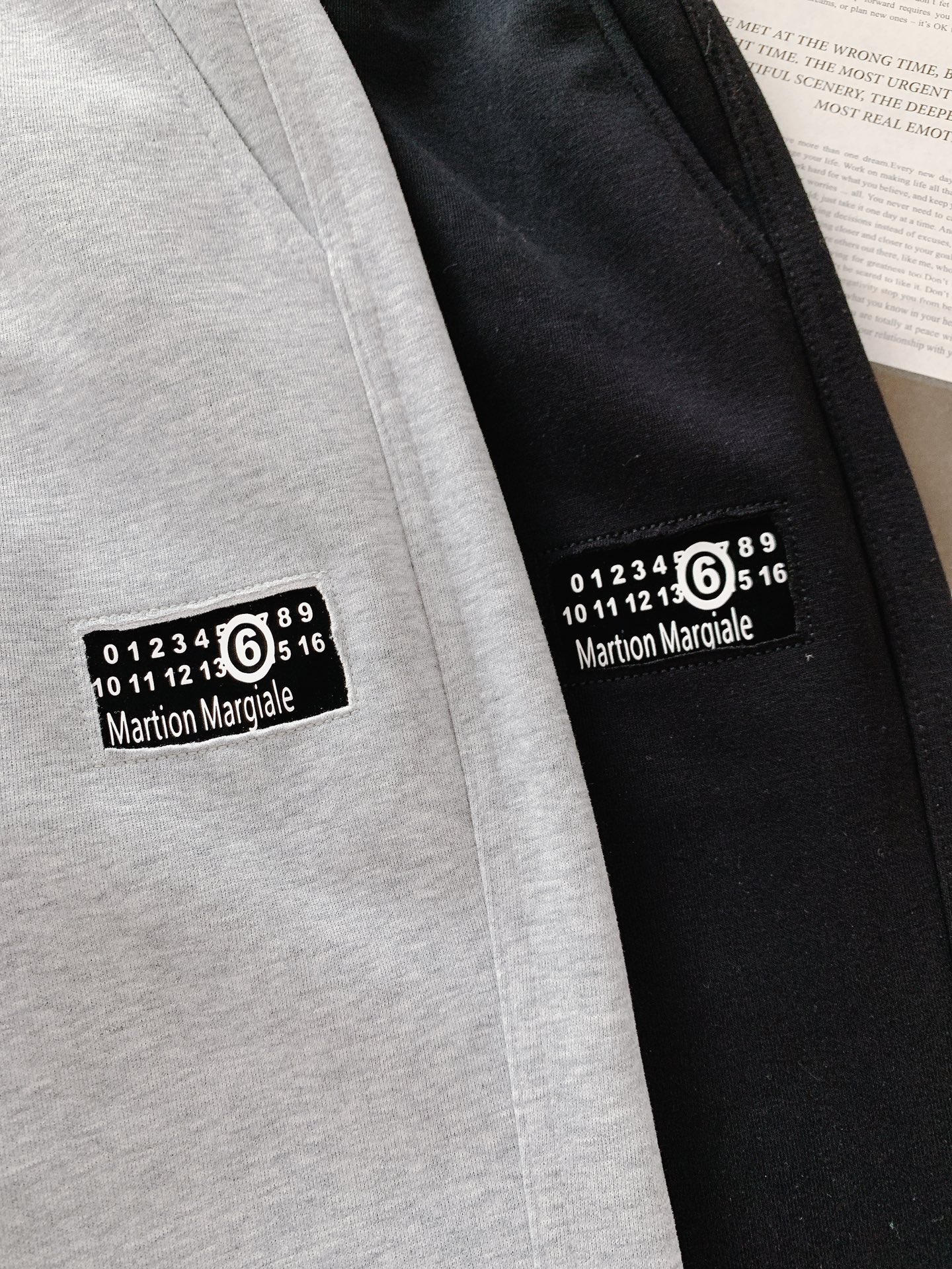 Maison Margiela MM6 马丁马吉拉 时尚休闲卫裤简直太牛了！！！既能日常休闲穿，又能通勤