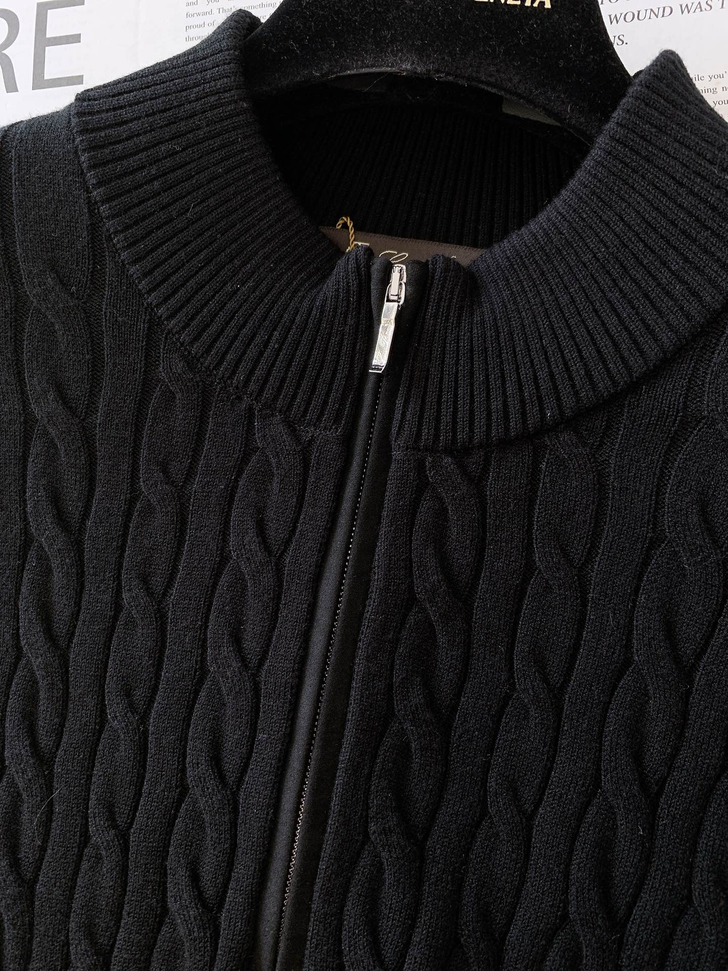 LoroPiana L.P FW秋冬新品 半拉链针织衫｜意式奢华的“温暖优雅学”意大利原产的顶级针织面料