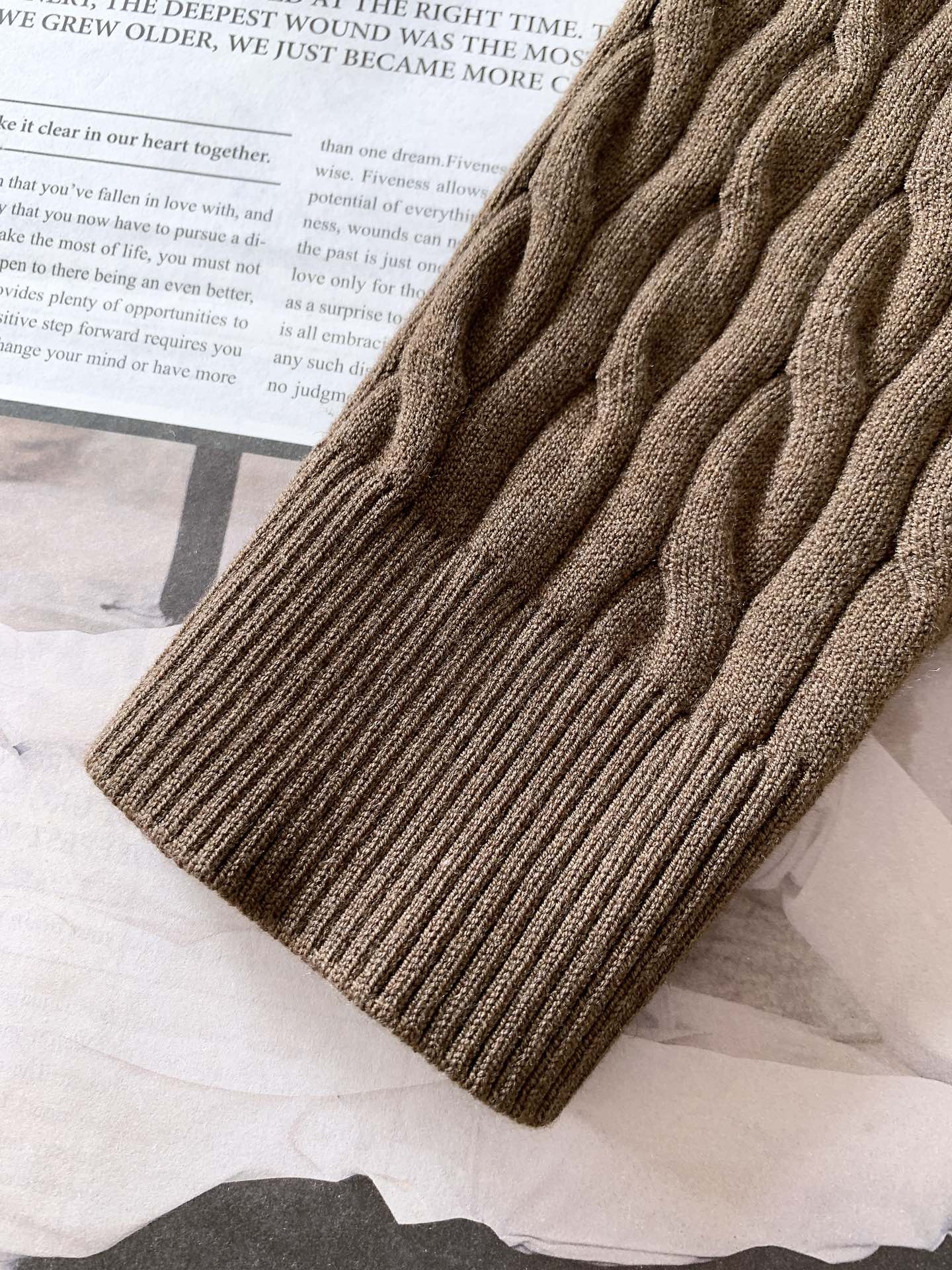 LoroPiana L.P FW秋冬新品 半拉链针织衫｜意式奢华的“温暖优雅学”意大利原产的顶级针织面料