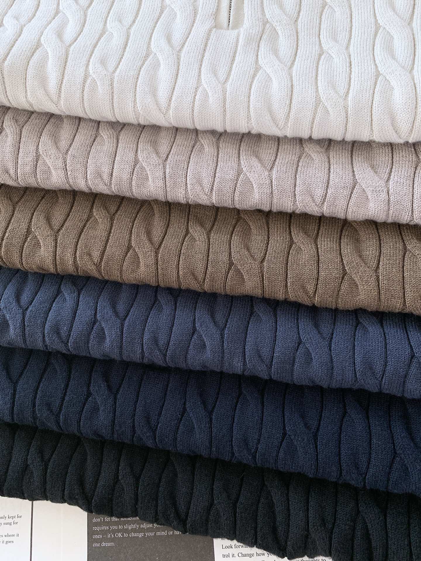LoroPiana L.P FW秋冬新品 半拉链针织衫｜意式奢华的“温暖优雅学”意大利原产的顶级针织面料
