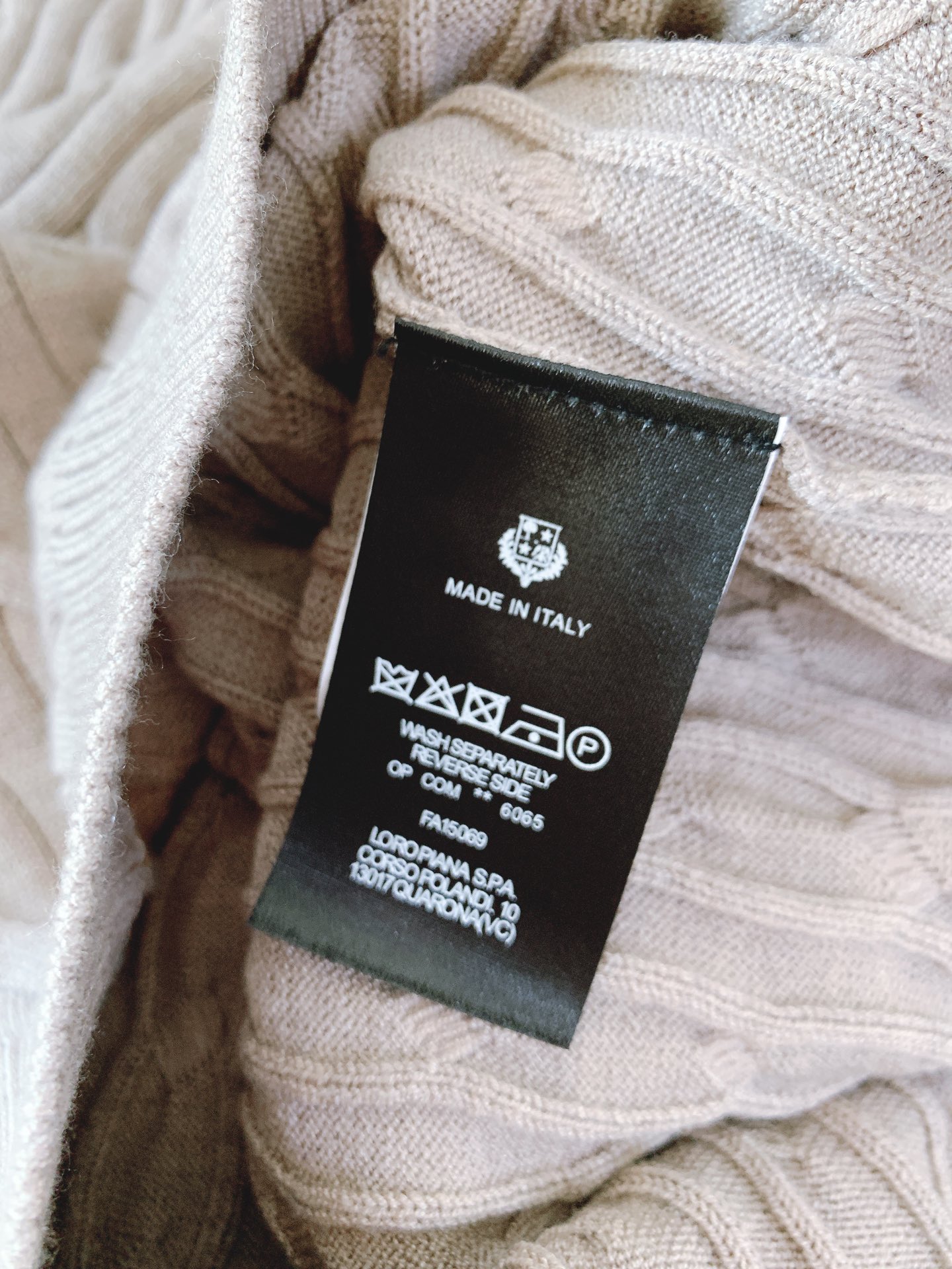LoroPiana L.P FW秋冬新品 半拉链针织衫｜意式奢华的“温暖优雅学”意大利原产的顶级针织面料
