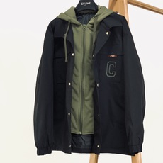 Celine 赛琳 2025FW早秋新品 假两件连帽风衣|解锁秋日穿搭的“层次美学”撞色风衣叠搭连帽内搭 Celine 赛琳 2025FW早秋新品 假两件连帽风衣|解锁秋日穿搭的“层次美学”撞色风衣叠搭连帽内搭