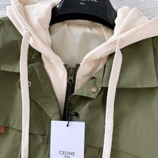  Celine 赛琳 2025FW早秋新品 假两件连帽风衣|解锁秋日穿搭的“层次美学”撞色风衣叠搭连帽  Celine 赛琳 2025FW早秋新品 假两件连帽风衣|解锁秋日穿搭的“层次美学”撞色风衣叠搭连帽