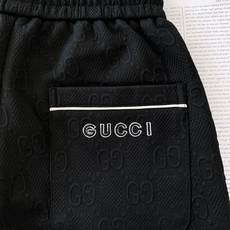 Gucci 古驰 2025FW早秋新品 刺绣抽绳休闲裤时尚系列,独特设计,抽绳休闲长裤 订纱开始订染和订 Gucci 古驰 2025FW早秋新品 刺绣抽绳休闲裤时尚系列,独特设计,抽绳休闲长裤 订纱开始订染和订