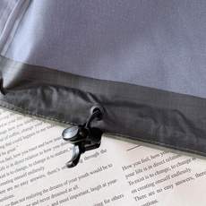 ARCTERYX 始祖鸟 硬壳冲锋衣|户外与都市的硬核美学碰撞 • 科技面料:搭载标志性的防水透气科技, ARCTERYX 始祖鸟 硬壳冲锋衣|户外与都市的硬核美学碰撞 • 科技面料:搭载标志性的防水透气科技,