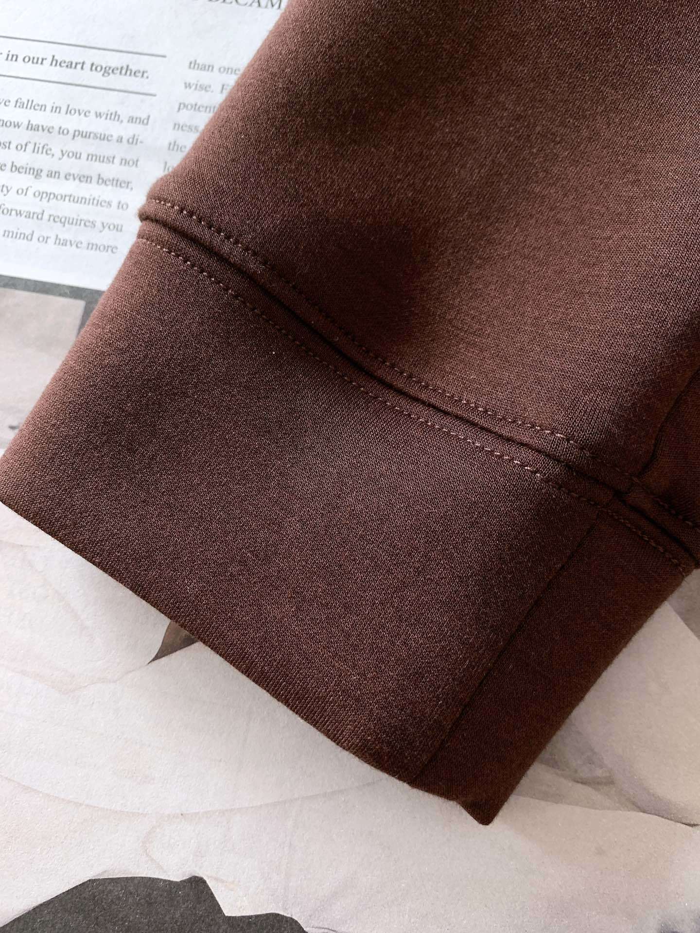 Kiton 奇顿 2025FW早秋新品 半拉链打底衫|那不勒斯的奢级「内搭哲学」撞色领型利落有型,半拉链