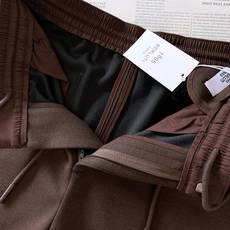 Berluti 伯鲁蒂 2025FW早秋新品 男士休闲裤|巴黎1895的奢雅休闲主义甄选质感面料,自带温 Berluti 伯鲁蒂 2025FW早秋新品 男士休闲裤|巴黎1895的奢雅休闲主义甄选质感面料,自带温