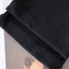 Berluti 伯鲁蒂 2025FW早秋新品 男士休闲裤|巴黎1895的奢雅休闲主义甄选质感面料,自带温 Berluti 伯鲁蒂 2025FW早秋新品 男士休闲裤|巴黎1895的奢雅休闲主义甄选质感面料,自带温