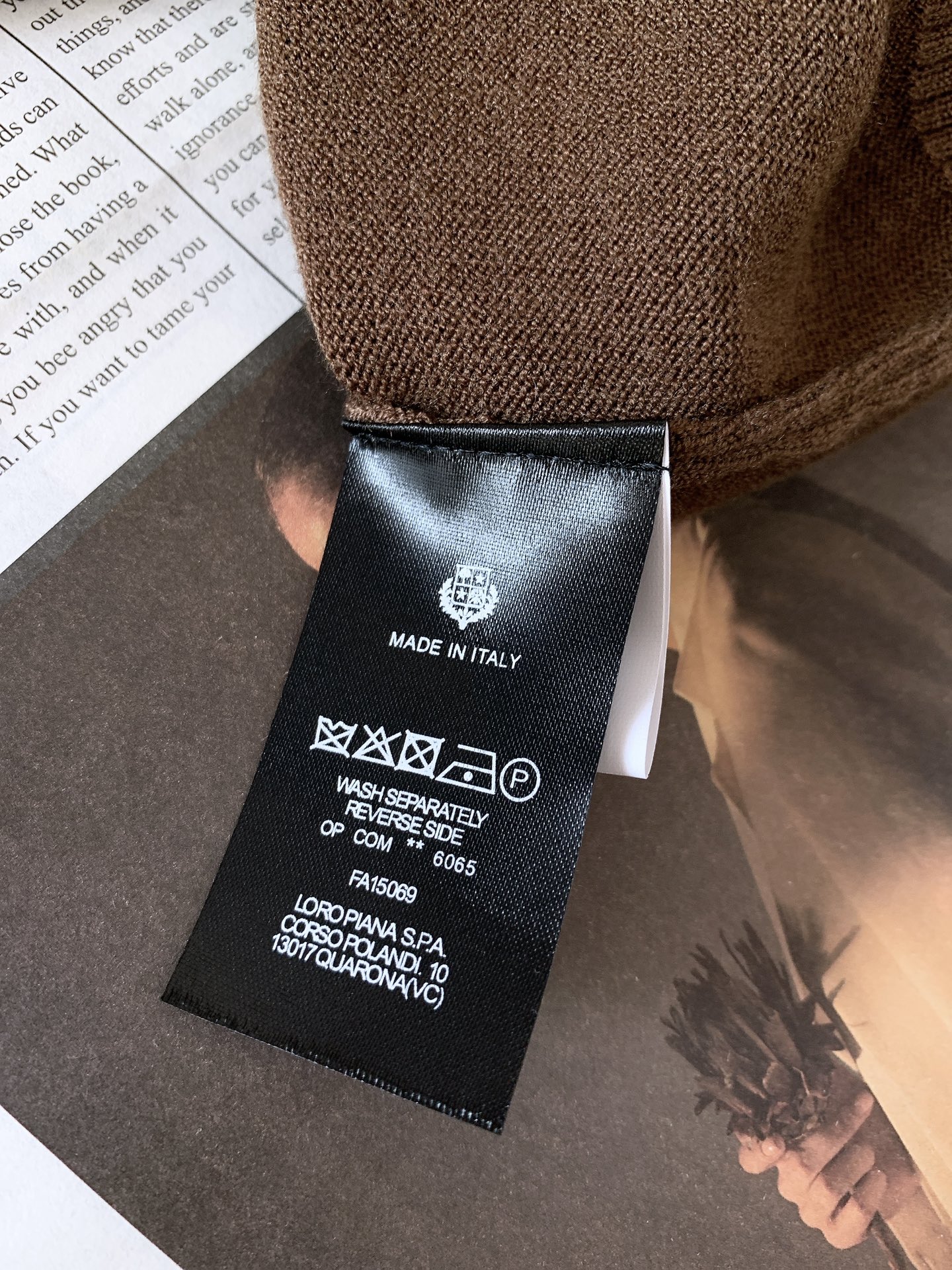 LoroPiana L.P FW秋冬新品 lP🆕 男款长袖半拉链针织衫🧶精致工艺、高级质感、经典单品，这