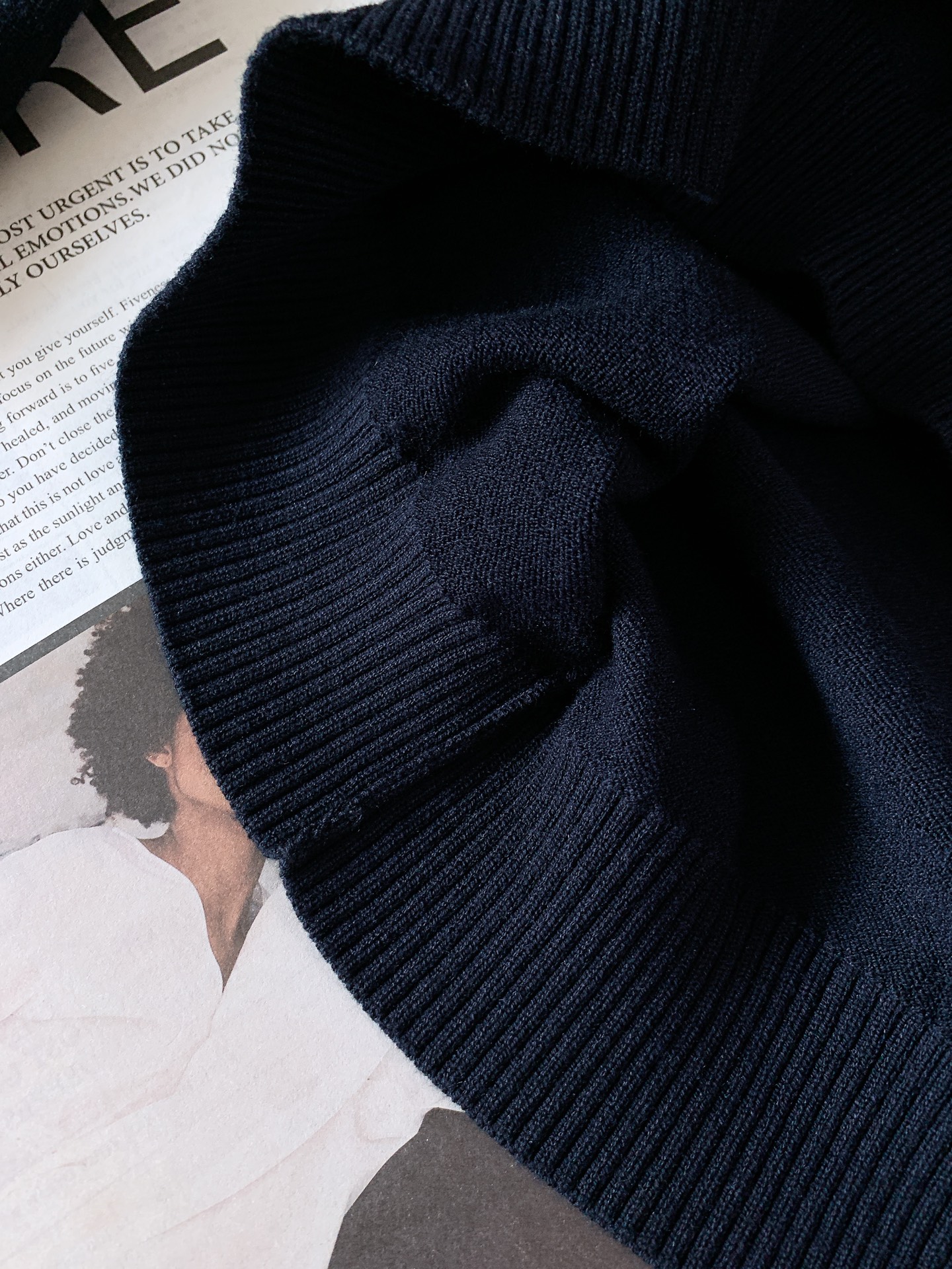 LoroPiana L.P FW秋冬新品 lP🆕 男款长袖半拉链针织衫🧶精致工艺、高级质感、经典单品，这