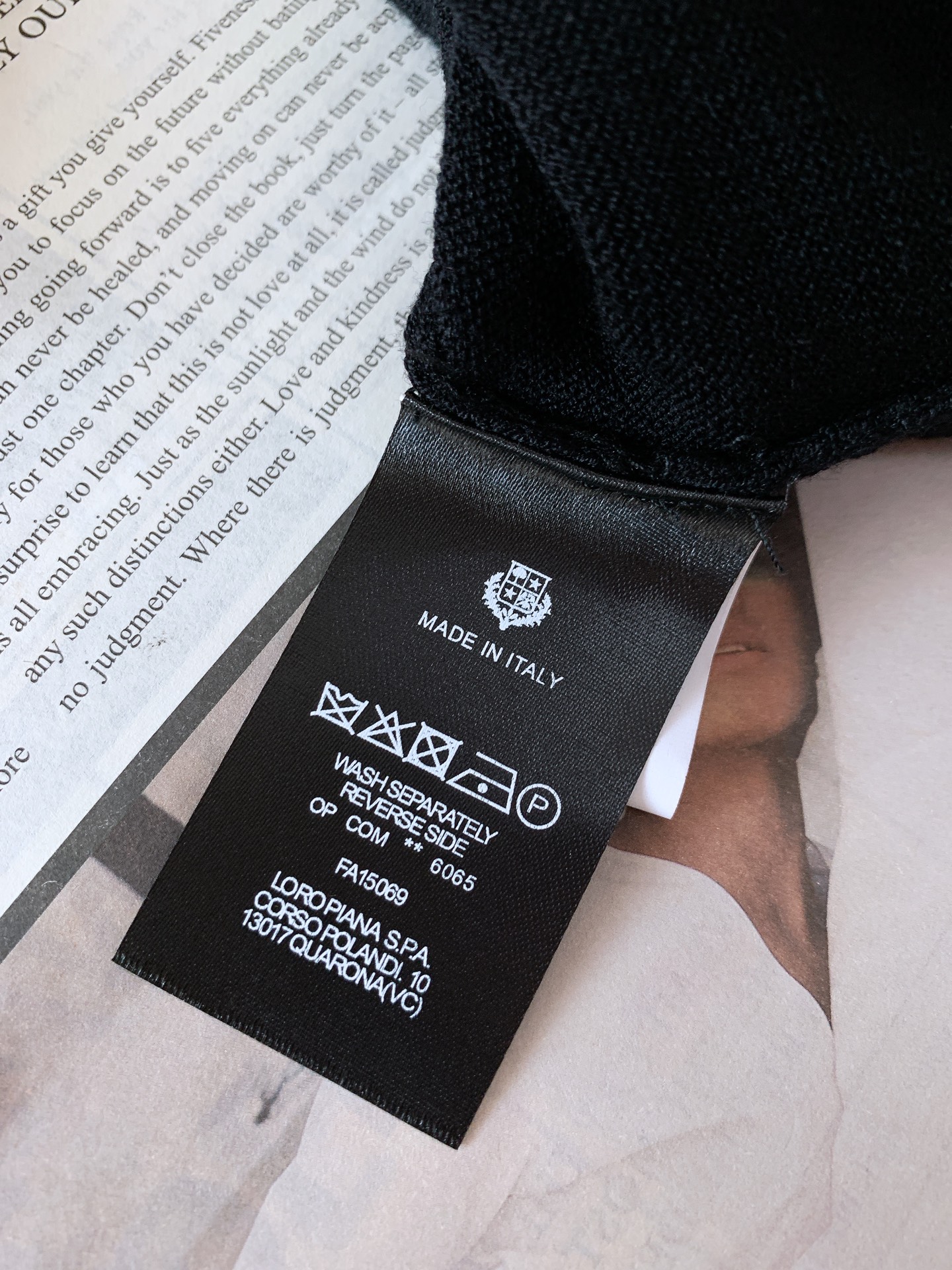 LoroPiana L.P FW秋冬新品 lP🆕 男款长袖半拉链针织衫🧶精致工艺、高级质感、经典单品，这