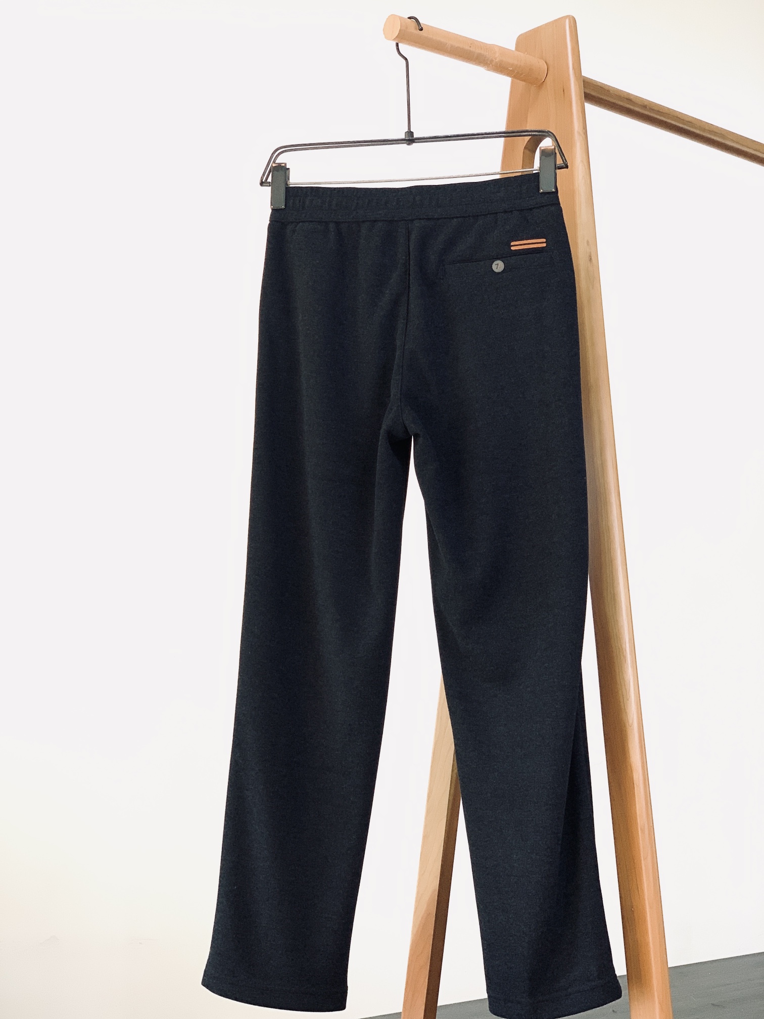 Ermenegildo Zegna 杰尼亚 2025FW秋冬新品时尚抽绳休闲裤👖一上身就是好看….新款针