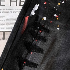 DSQUARED2 D二次方 2025FW早秋新品 泼墨牛仔裤👖选用做旧黑牛面料,经手工泼墨工艺呈现红、 DSQUARED2 D二次方 2025FW早秋新品 泼墨牛仔裤👖选用做旧黑牛面料,经手工泼墨工艺呈现红、