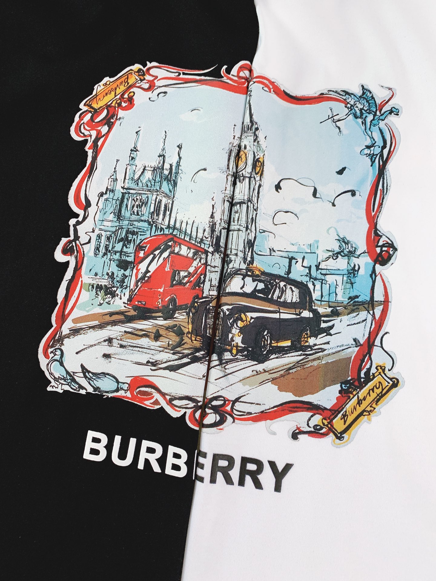 Burberry 巴宝莉 2026SS春夏新品 年度艺术王炸款 ！把伦敦街头穿在身上的素描地标T恤来了！