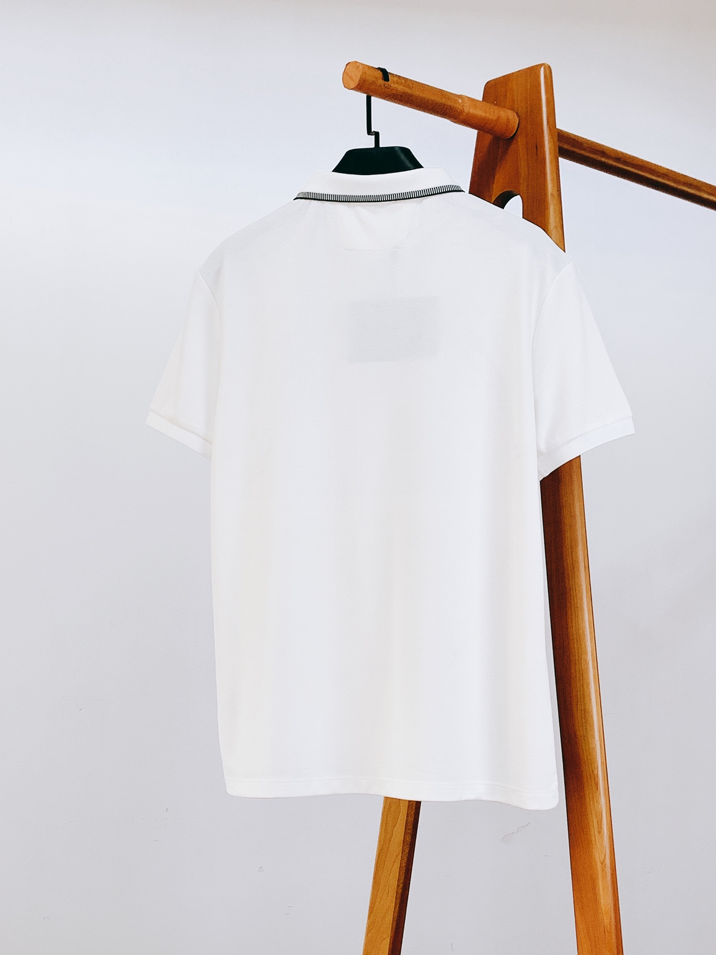 Prada 普拉达 2026SS春夏新品 撞色翻领Polo衫✨高支珠地棉面料，透气抗皱，亲肤不闷汗，上身