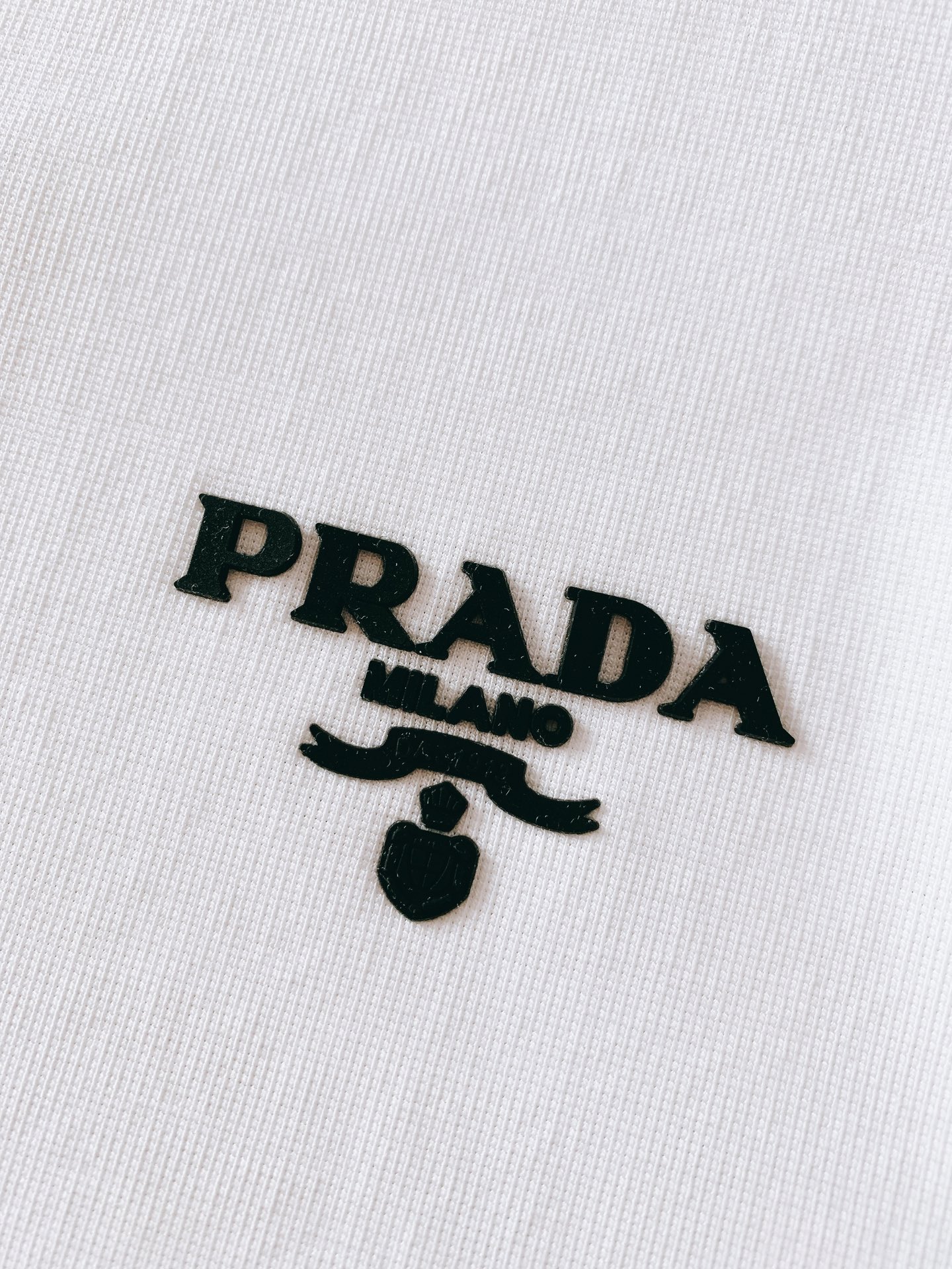 Prada 普拉达 2026SS春夏新品 男士古巴领Polo衫✨高支珠地棉面料，透气抗皱，亲肤不闷汗，上