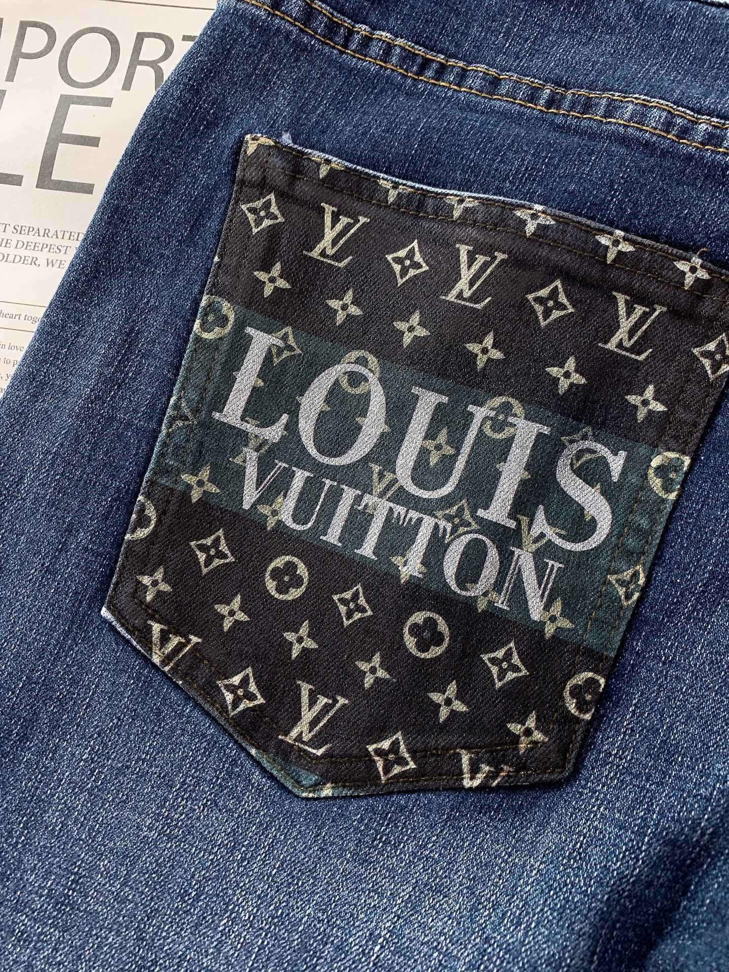 LouisVuitton 路易威登 2026SS早春新品卡通潮玩做旧牛仔裤 ×范丞丞联名款，潮男必入！精