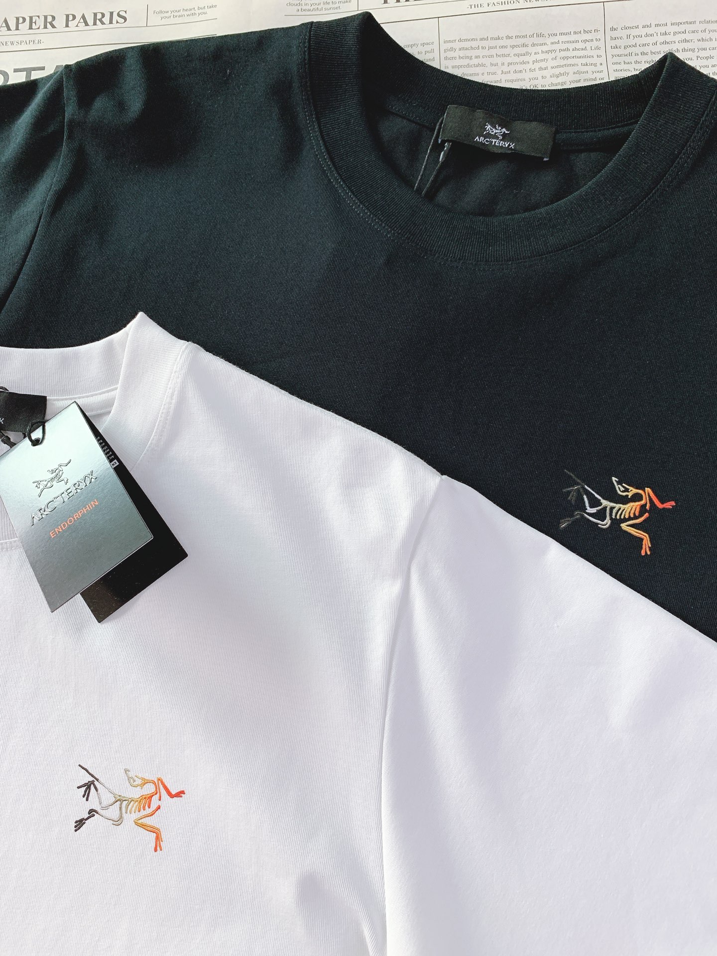 ARCTERYX 始祖鸟 2026SS春夏新品渐变印花标识T恤，夏季刚需百搭款来袭！精选高品质纯棉面料，