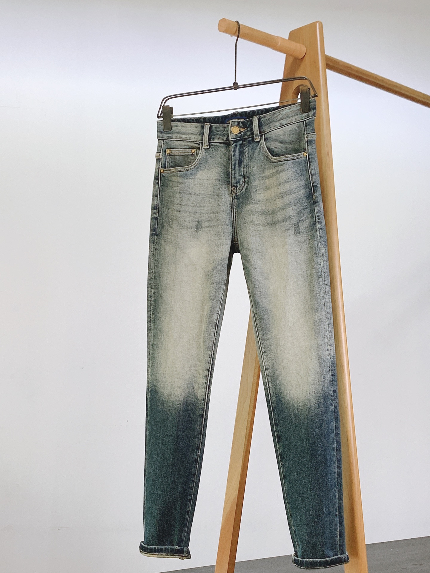 LouisVuitton 路易威登 2026SS早春新品复古做旧渐变牛仔裤👖精选12oz重磅高支丹宁牛仔