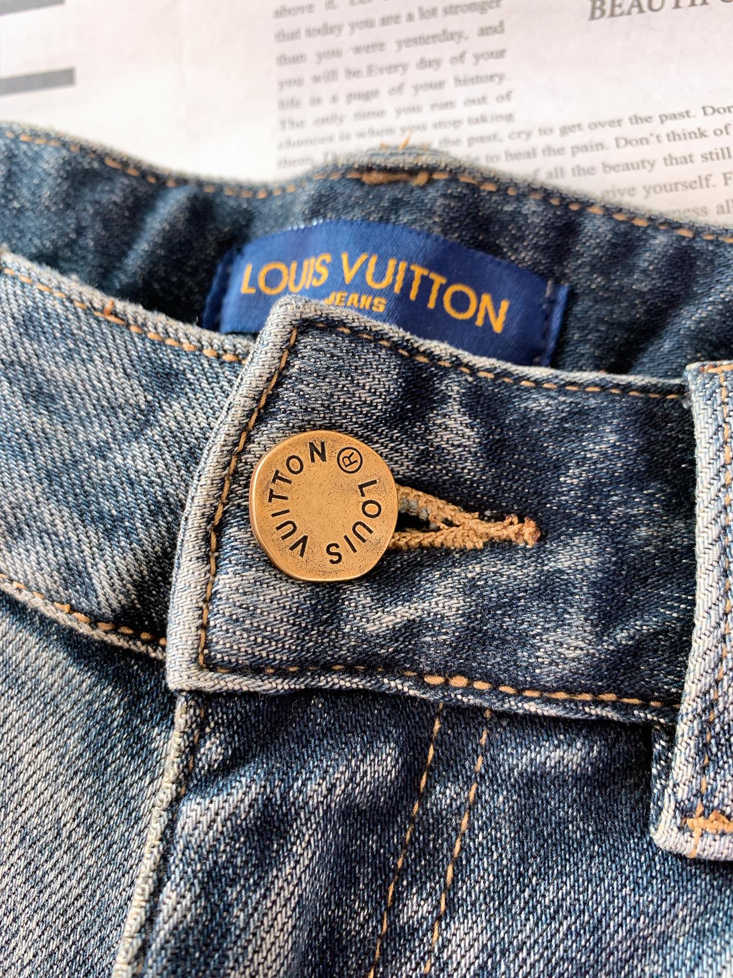 LouisVuitton 路易威登 2026SS早春新品复古做旧渐变牛仔裤👖精选12oz重磅高支丹宁牛仔